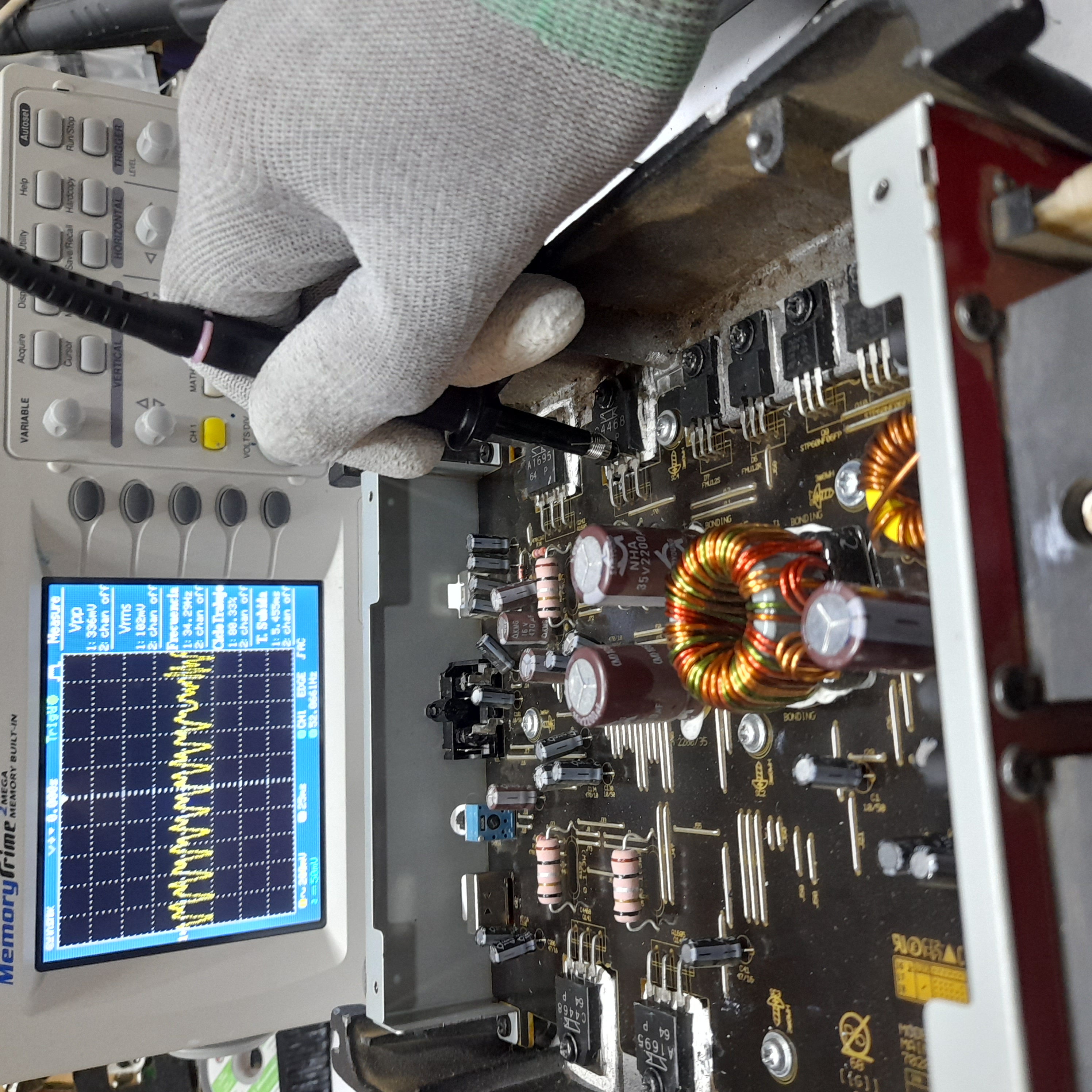 Diagnóstico y reparación electrónica especializada en C4 SYSTEM
