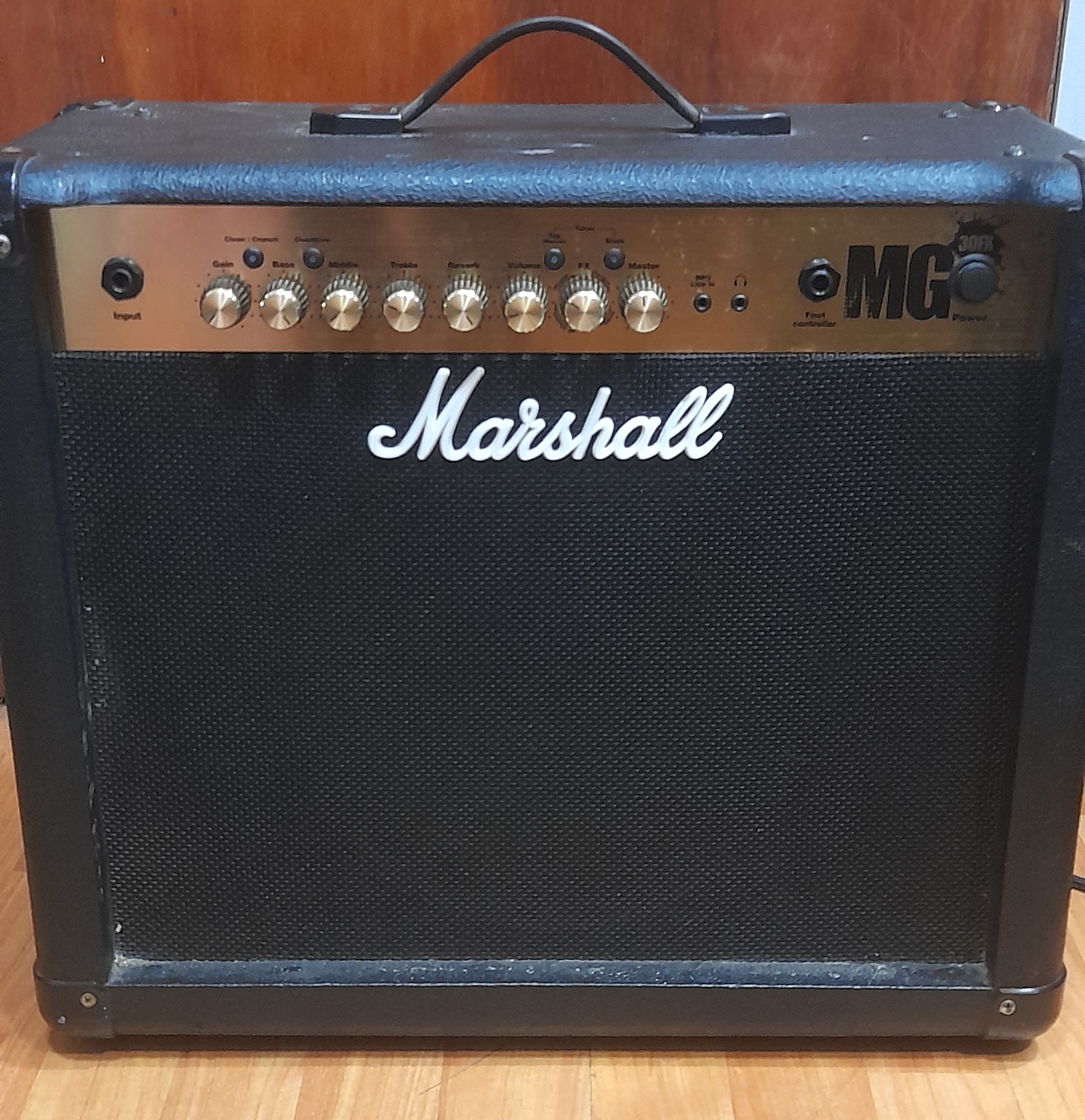 Servicio Técnico Marshall MG30FX