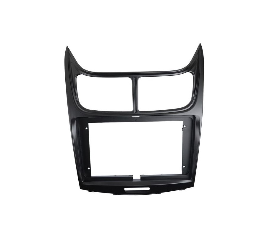 Bisel 9" Chevrolet Sail Classic 2010 al 2014 color negro