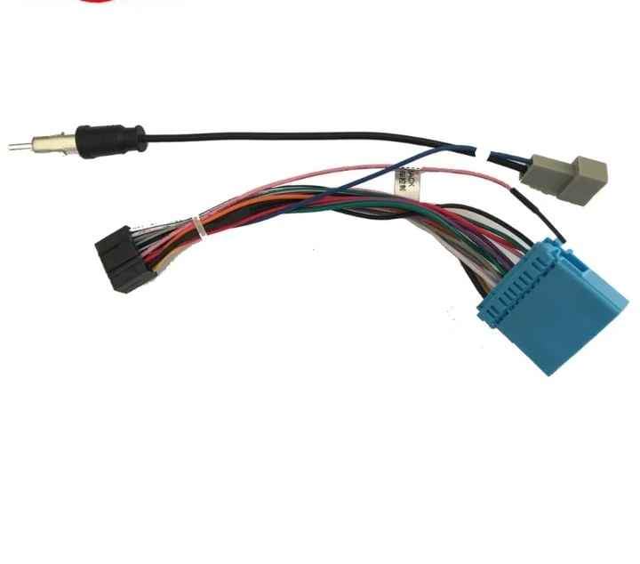 Bisel 9" + Radio android 9" + Ramal de Cables suzuki celerio o alto 2009-2013