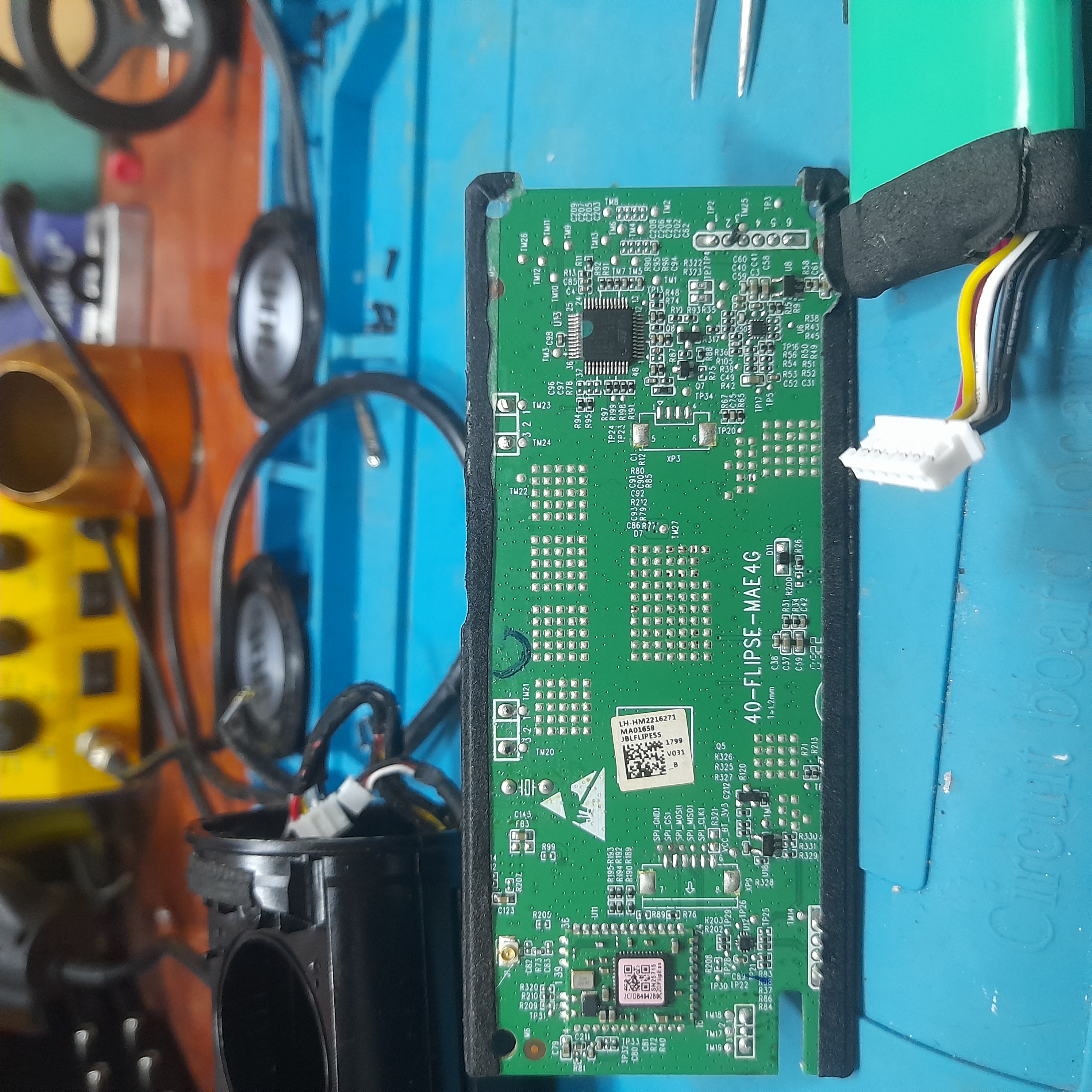 Servicio de Diagnóstico de Parlante JBL FLIP Esstential